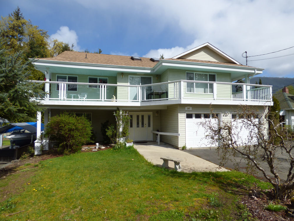 Crown House B&B Lake Cowichan Exterior foto