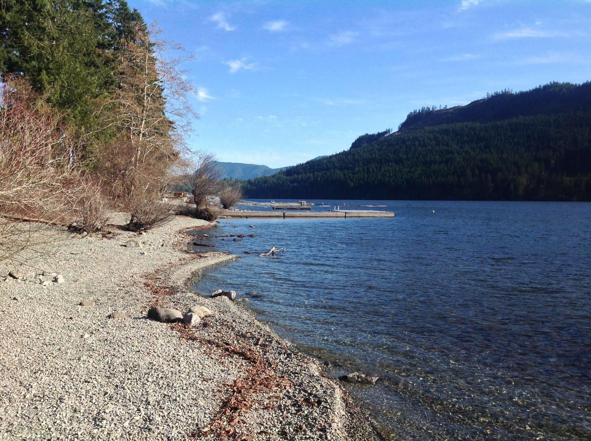 Crown House B&B Lake Cowichan Exterior foto